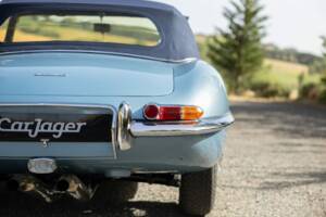 Image 26/50 de Jaguar Type E 3.8 (1964)