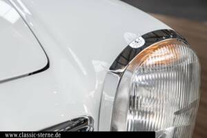 Image 11/15 of Mercedes-Benz 280 SL (1969)