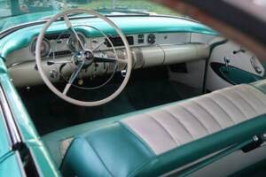 Image 47/50 of Buick 60 Century Riviera (1955)