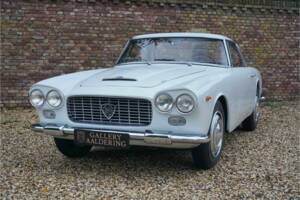 Image 38/50 of Lancia Flaminia GT 2.5 3C Touring (1964)