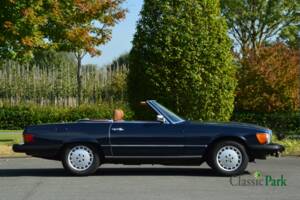 Image 18/50 de Mercedes-Benz 380 SL (1982)