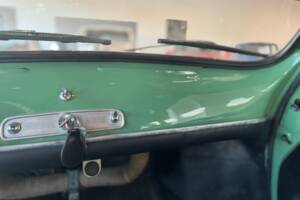 Immagine 21/36 di SEAT 600 D (1966)