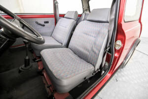 Image 38/50 of Rover Mini 1.3i (1993)