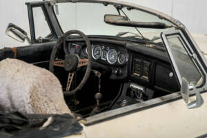 Bild 31/50 von MG MGB (1971)