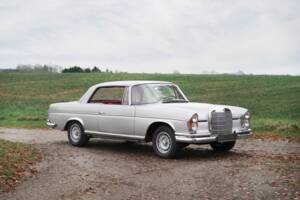 Bild 8/40 von Mercedes-Benz 300 SE (1965)