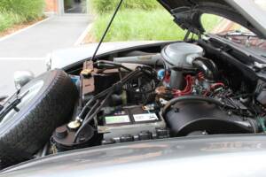 Image 8/22 of Citroën DS 21 Pallas (1966)