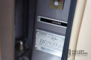 Afbeelding 27/50 van Bentley Azure (2000)