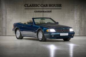Image 24/100 de Mercedes-Benz SL 280 (1995)
