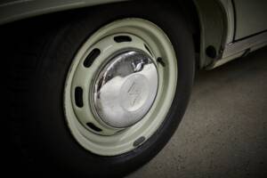 Image 25/96 de Borgward P 100 2.3 Litre (1960)