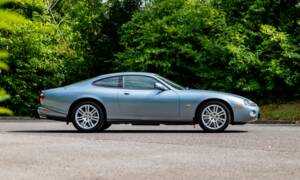 Bild 2/37 von Jaguar XKR (2003)