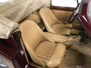 Bild 24/28 von Jaguar XK 140 SE DHC (1956)
