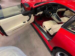 Afbeelding 27/42 van Ferrari 550 Maranello (1998)