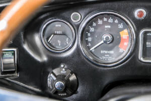 Bild 16/50 von MG MGB (1971)