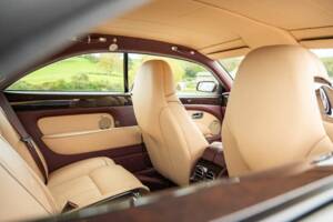Image 25/50 of Bentley Brooklands (2008)