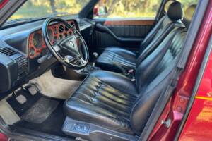 Bild 46/55 von Lancia Thema 8.32 (1991)
