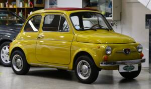 Image 7/29 of FIAT 500 F (1969)