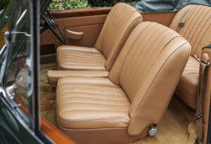 Bild 28/33 von Bentley S1 DHC Park Ward (1956)