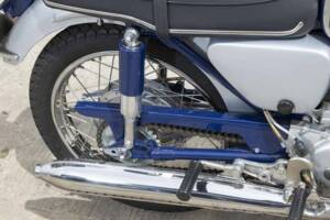 Image 17/39 of Honda CB 72 (1960)