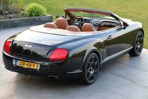 Image 2/50 of Bentley Continental GTC (2007)