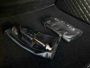 Image 80/101 of Maserati Mexico 4200 (1971)