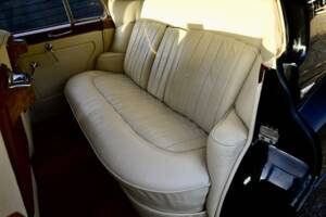 Bild 41/50 von Rolls-Royce Silver Cloud I (1956)