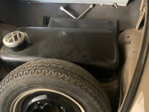 Immagine 48/56 di Volkswagen Maggiolino 1100 Standard "Ovali" (1954)