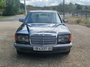 Image 3/8 of Mercedes-Benz 500 SEL (1984)