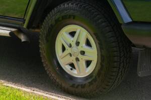 Bild 14/39 von Mercedes-Benz 300 GE (lang) (1995)