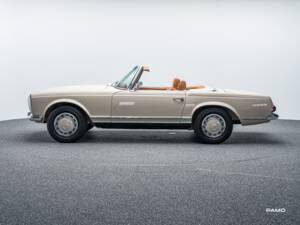 Bild 11/41 von Mercedes-Benz 280 SL (1969)