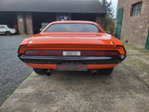 Image 9/46 de Dodge Challenger R&#x2F;T 440 Six-Pack (1970)