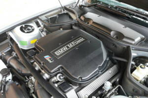 Image 49/50 of BMW Z8 (2000)