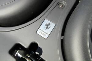 Image 12/35 de Ferrari California (2010)