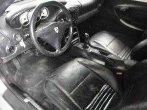 Immagine 37/37 di Porsche Boxster S (2000)