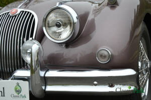 Image 48/50 of Jaguar XK 150 3.4 S OTS (1959)