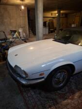 Image 6/6 de Jaguar XJ-S V12 (1988)