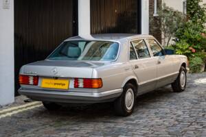 Bild 27/50 von Mercedes-Benz 500 SEL (1984)