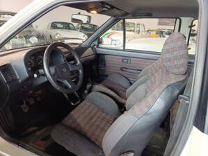 Immagine 10/24 di Citroën AX GTi (1991)