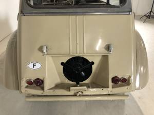 Image 7/26 de Citroën 2 CV Sahara 4x4 (1962)