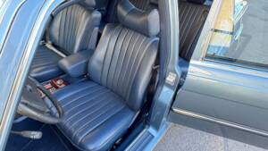 Image 99/147 de Mercedes-Benz 450 SEL 6,9 (1976)