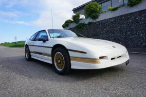 Afbeelding 14/70 van Pontiac Fiero GT (1988)