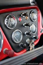 Image 5/40 of Triumph TR 3A (1959)