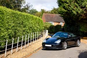 Image 27/50 of Porsche 911 Carrera 4S (2002)