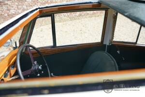 Bild 38/50 von Bentley 3 1/2 Liter Park Ward FHC (1933)