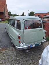 Image 2/6 of Opel Olympia Rekord Caravan (1953)