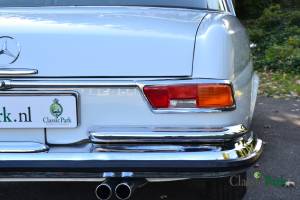 Bild 19/50 von Mercedes-Benz 280 SE (1973)