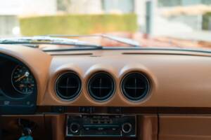 Afbeelding 17/24 van Mercedes-Benz 450 SL (1979)