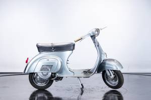 Image 2/31 of Piaggio DUMMY (1965)