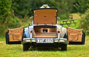 Image 16/50 de Jaguar XK 140 SE OTS (1956)