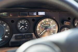 Bild 25/37 von Aston Martin V8 Volante (1979)