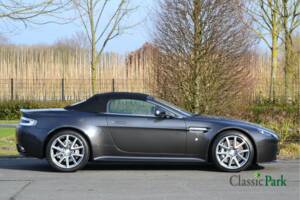 Bild 22/50 von Aston Martin V8 Vantage S (2013)